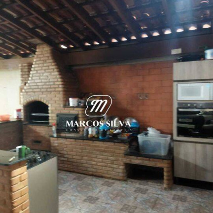 Imagem Casa com 4 Quartos à Venda, 256 m² em Luizote De Freitas - Uberlândia Imagem Casa com 4 Quartos à Venda, 256 m² em Luizote De Freitas - Uberlândia