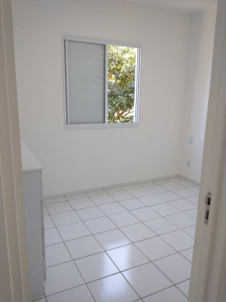 Imagem Apartamento com 2 Quartos à Venda,  em Vila Inema - Hortolândia