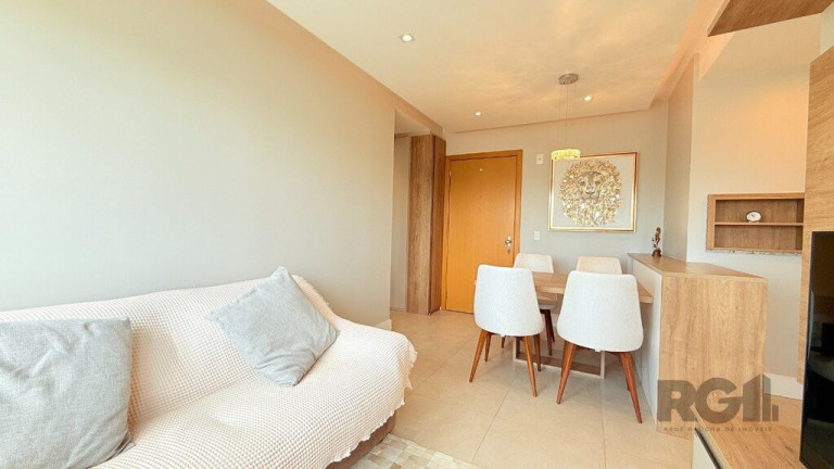 Imagem Imóvel com 1 Quarto à Venda, 38 m² em Menino Deus - Porto Alegre Imagem Imóvel com 1 Quarto à Venda, 38 m² em Menino Deus - Porto Alegre