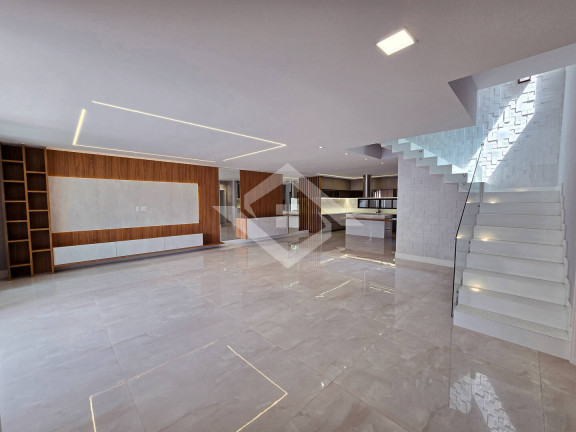 Imagem Casa de Condomínio com 5 Quartos à Venda, 490 m² em Recreio Dos Bandeirantes - Rio De Janeiro Imagem Casa de Condomínio com 5 Quartos à Venda, 490 m² em Recreio Dos Bandeirantes - Rio De Janeiro