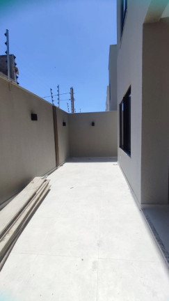 Imagem Casa com 4 Quartos para Alugar, 200 m² em Sim - Feira De Santana Imagem Casa com 4 Quartos para Alugar, 200 m² em Sim - Feira De Santana