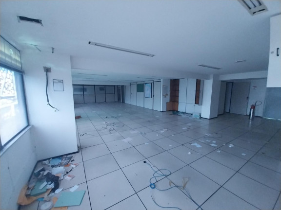 Imóvel Comercial à Venda, 1.121 m² em Meireles - Fortaleza