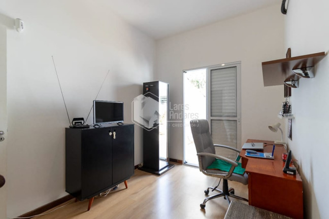 Imagem Casa com 4 Quartos à Venda, 150 m² em Cambuci - São Paulo Imagem Casa com 4 Quartos à Venda, 150 m² em Cambuci - São Paulo