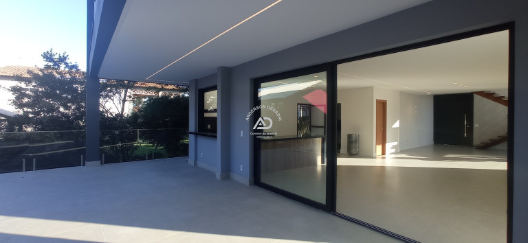 Imagem Casa com 4 Quartos à Venda, 312 m² em Iriri - Anchieta