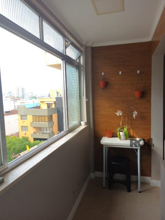Imagem Apartamento com 2 Quartos à Venda ou Locação, 92 m² em Azenha - Porto Alegre Imagem Apartamento com 2 Quartos à Venda ou Locação, 92 m² em Azenha - Porto Alegre