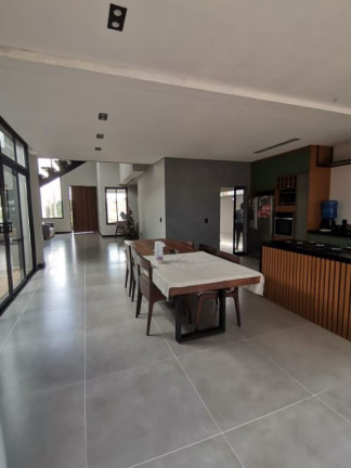 Imagem Casa com 4 Quartos à Venda, 300 m² em Condomínio Villagio Di Capri - Votorantim Imagem Casa com 4 Quartos à Venda, 300 m² em Condomínio Villagio Di Capri - Votorantim