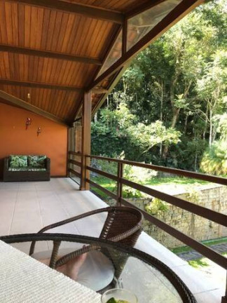 Imagem Chácara com 4 Quartos à Venda, 37 m² em São Pedro Da Serra - Nova Friburgo Imagem Chácara com 4 Quartos à Venda, 37 m² em São Pedro Da Serra - Nova Friburgo