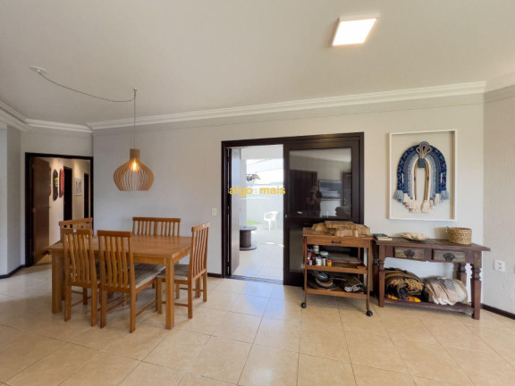 Imagem Casa com 4 Quartos à Venda, 177 m² em Centro - Xangri-lá Imagem Casa com 4 Quartos à Venda, 177 m² em Centro - Xangri-lá