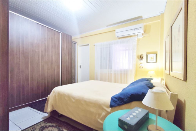 Imagem Casa com 2 Quartos à Venda, em Partenon - Porto Alegre Imagem Casa com 2 Quartos à Venda, em Partenon - Porto Alegre