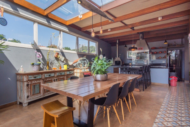 Imagem Casa com 4 Quartos à Venda, 606 m² em Pacaembu - São Paulo Imagem Casa com 4 Quartos à Venda, 606 m² em Pacaembu - São Paulo