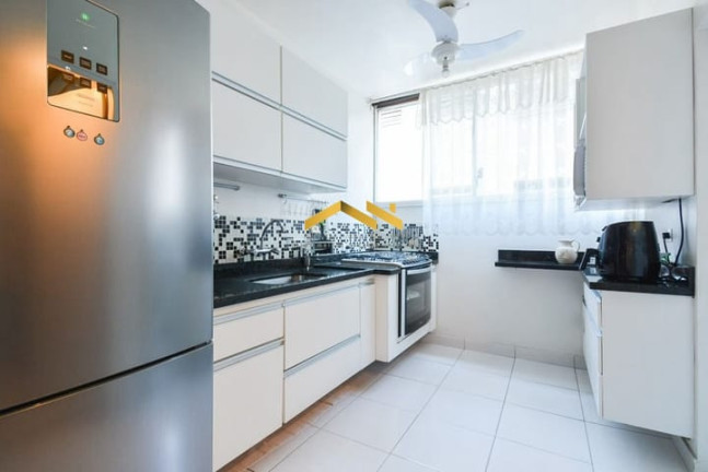Imagem Apartamento com 3 Quartos à Venda, 193 m² em Santa Cecília - São Paulo