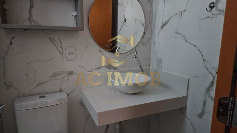 Imagem Imóvel com 4 Quartos à Venda, 200 m² em Pituaçu - Salvador Imagem Imóvel com 4 Quartos à Venda, 200 m² em Pituaçu - Salvador