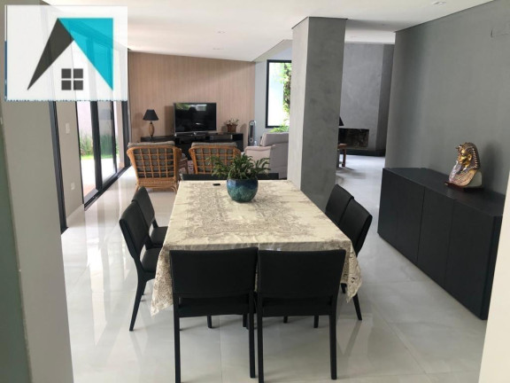 Imagem Casa com 3 Quartos à Venda, 430 m² em Alphaville - Santana De Parnaíba