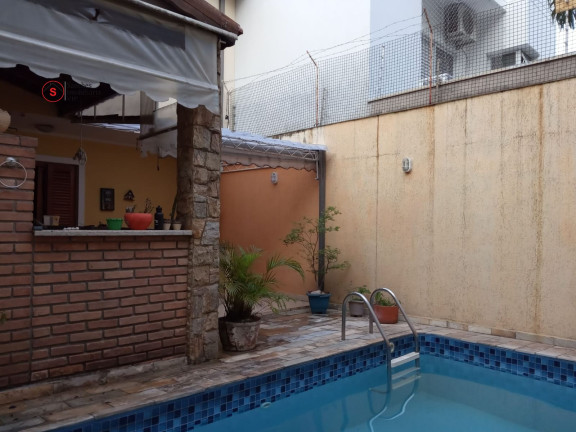 Sobrado com 5 Quartos à Venda, 300 m² em Vila Prudente - São Paulo