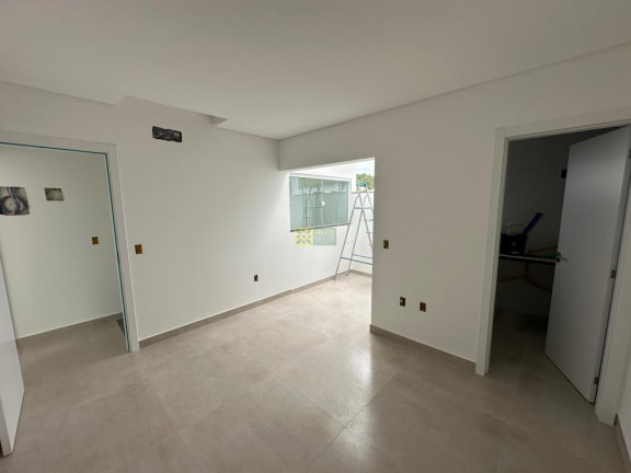 Imagem Sobrado com 2 Quartos à Venda, 80 m² em Zimbros - Bombinhas Imagem Sobrado com 2 Quartos à Venda, 80 m² em Zimbros - Bombinhas