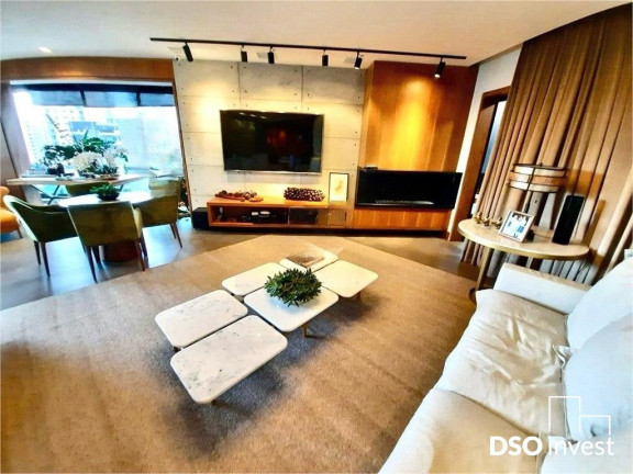Apartamento com 4 Quartos à Venda, 245 m² em Moema - São Paulo