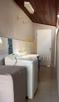 Imagem Casa com 3 Quartos à Venda, 375 m² em Vila Zezé - Jacareí Imagem Casa com 3 Quartos à Venda, 375 m² em Vila Zezé - Jacareí