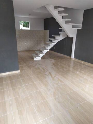 Imagem Casa com 2 Quartos à Venda, em Guriri - Cabo Frio Imagem Casa com 2 Quartos à Venda, em Guriri - Cabo Frio