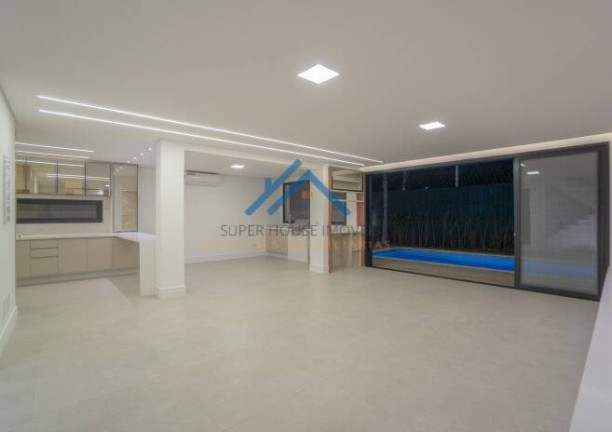 Imagem Casa com 3 Quartos à Venda, 278 m² em Alphaville - Santana De Parnaíba Imagem Casa com 3 Quartos à Venda, 278 m² em Alphaville - Santana De Parnaíba