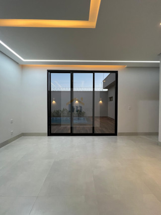 Imagem Casa com 3 Quartos à Venda, 180 m² em Moinho Dos Ventos - Goiânia Imagem Casa com 3 Quartos à Venda, 180 m² em Moinho Dos Ventos - Goiânia