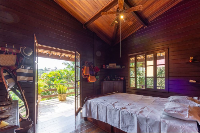 Imagem Casa com 3 Quartos à Venda, 1.110 m² em Granja Viana Ii - Cotia Imagem Casa com 3 Quartos à Venda, 1.110 m² em Granja Viana Ii - Cotia