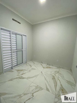 Imagem Casa com 2 Quartos à Venda, 141 m² em Centro - Bady Bassitt Imagem Casa com 2 Quartos à Venda, 141 m² em Centro - Bady Bassitt