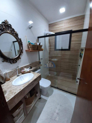 Imagem Sobrado com 3 Quartos à Venda, 175 m² em Canto Do Forte - Praia Grande Imagem Sobrado com 3 Quartos à Venda, 175 m² em Canto Do Forte - Praia Grande