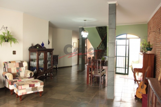 Imagem Sobrado com 4 Quartos à Venda, 297 m² em Parque Dos Bandeirantes - Ribeirão Preto