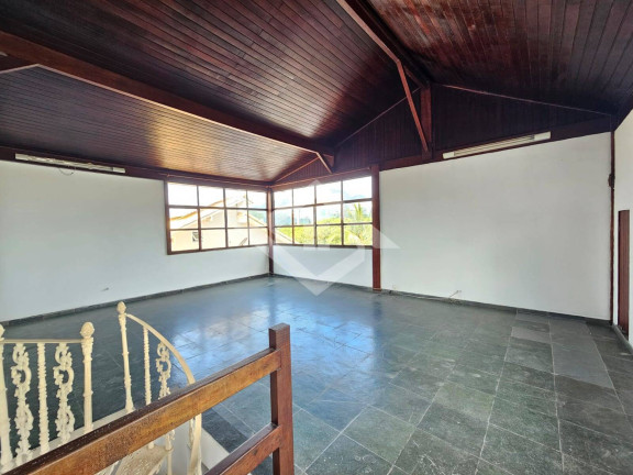 Imagem Casa com 4 Quartos à Venda, 300 m² em Barra Da Tijuca - Rio De Janeiro Imagem Casa com 4 Quartos à Venda, 300 m² em Barra Da Tijuca - Rio De Janeiro