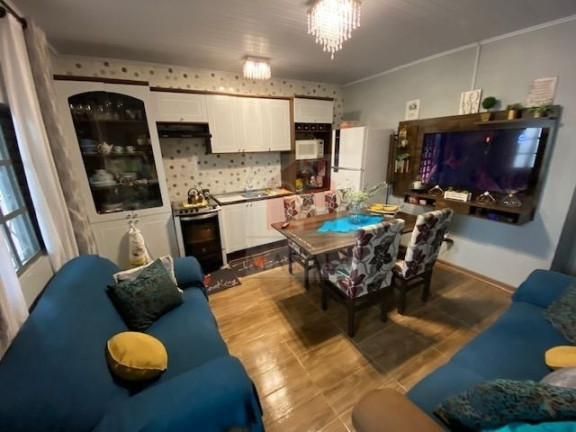 Imagem Casa com 5 Quartos à Venda, 300 m² em Sarandi - Porto Alegre Imagem Casa com 5 Quartos à Venda, 300 m² em Sarandi - Porto Alegre