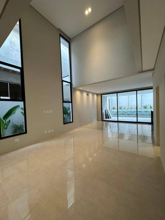 Imagem Casa com 3 Quartos à Venda, 305 m² em Swiss Park - Campinas