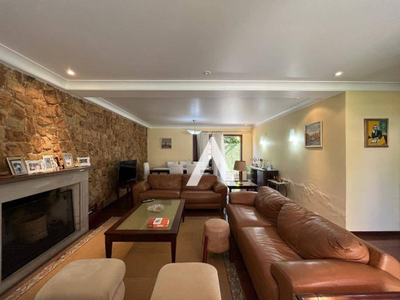 Imagem Casa com 4 Quartos à Venda, 186 m² em Alto - Teresópolis Imagem Casa com 4 Quartos à Venda, 186 m² em Alto - Teresópolis