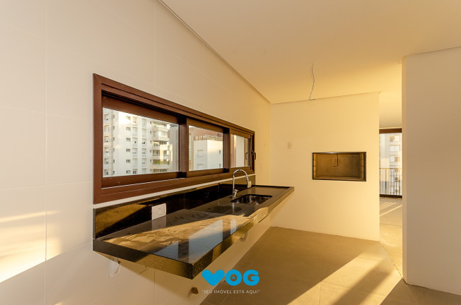 Imagem Imóvel com 3 Quartos à Venda, 184 m² em Rio Branco - Porto Alegre
