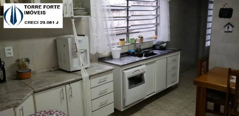 Imagem Casa com 3 Quartos à Venda, 180 m² em Jardim Vila Galvão - Guarulhos Imagem Casa com 3 Quartos à Venda, 180 m² em Jardim Vila Galvão - Guarulhos