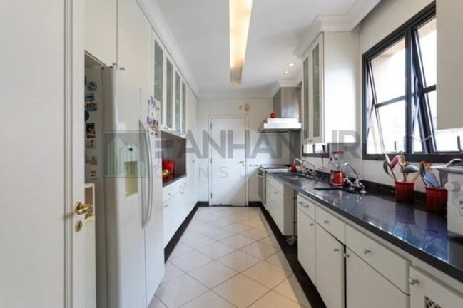 Imagem Imóvel com 4 Quartos à Venda, 315 m² em Jardim Europa - São Paulo Imagem Imóvel com 4 Quartos à Venda, 315 m² em Jardim Europa - São Paulo