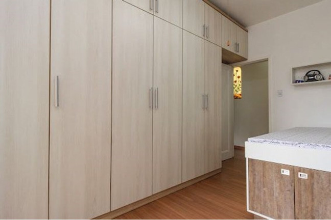 Imagem Apartamento com 2 Quartos à Venda, 81 m² em Petrópolis - Porto Alegre Imagem Apartamento com 2 Quartos à Venda, 81 m² em Petrópolis - Porto Alegre