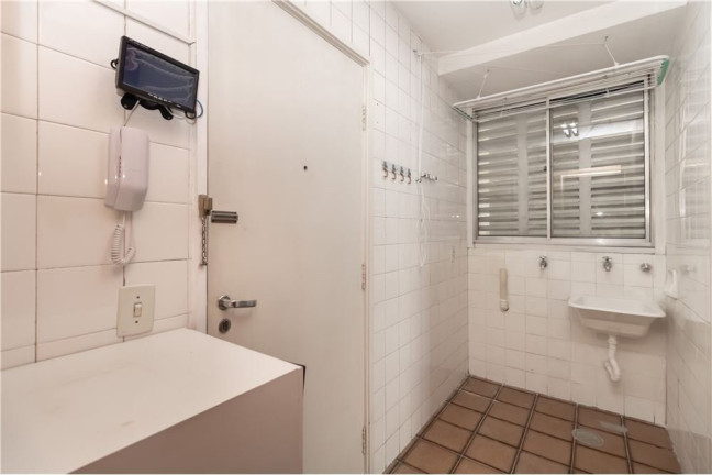 Imagem Apartamento com 2 Quartos à Venda, 75 m² em Moema - São Paulo Imagem Apartamento com 2 Quartos à Venda, 75 m² em Moema - São Paulo