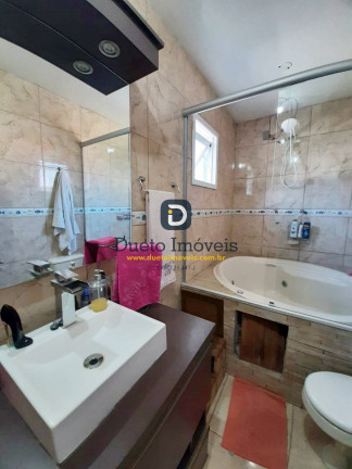 Imagem Casa com 2 Quartos à Venda, 130 m² em Nossa Senhora Medianeira - Santa Maria