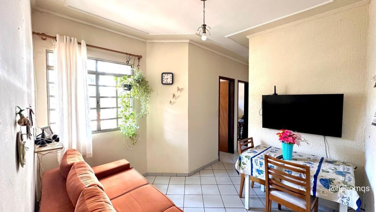 Imagem Apartamento com 3 Quartos à Venda, 53 m² em Vila Miguel Couto - Campo Grande