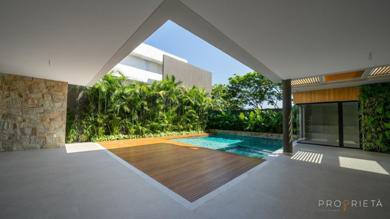 Imagem Casa de Condomínio com 5 Quartos à Venda, 600 m² em Barra Da Tijuca - Rio De Janeiro