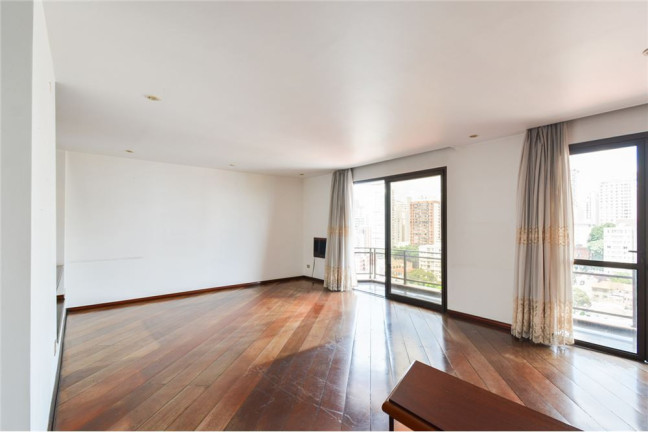 Apartamento com 4 Quartos à Venda, 274 m² em Pacaembu - São Paulo