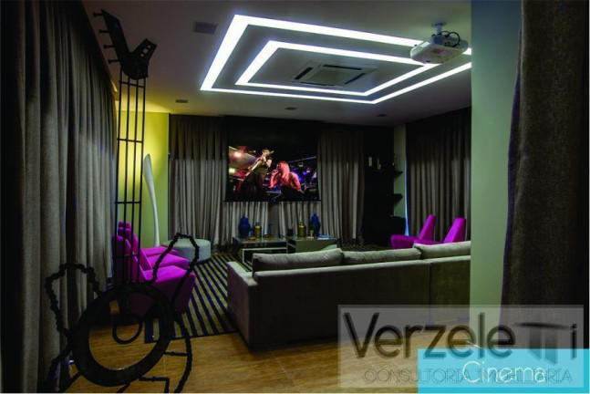 Imagem Casa com 3 Quartos à Venda, 387 m² em Centro - Camboriú Imagem Casa com 3 Quartos à Venda, 387 m² em Centro - Camboriú