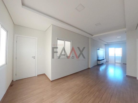 Imagem Apartamento com 2 Quartos à Venda, 175 m² em Santa Cruz - Guarapuava Imagem Apartamento com 2 Quartos à Venda, 175 m² em Santa Cruz - Guarapuava