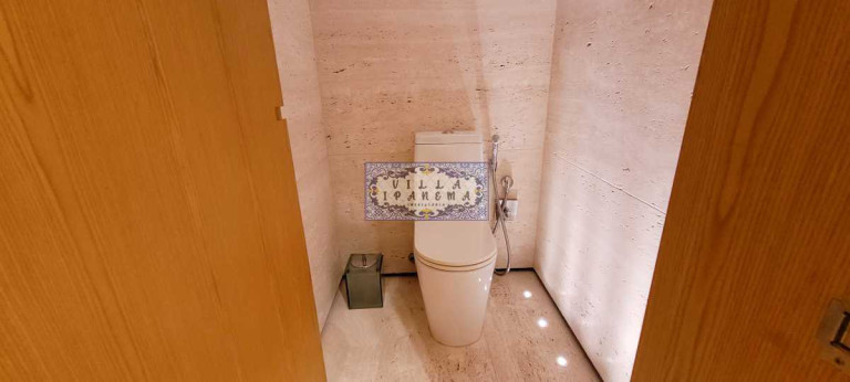 Imagem Apartamento com 2 Quartos à Venda, 260 m² em Lagoa - Rio De Janeiro Imagem Apartamento com 2 Quartos à Venda, 260 m² em Lagoa - Rio De Janeiro