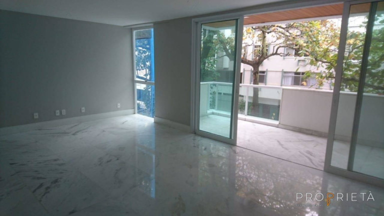 Imagem Cobertura com 3 Quartos à Venda,  em Ipanema - Rio De Janeiro