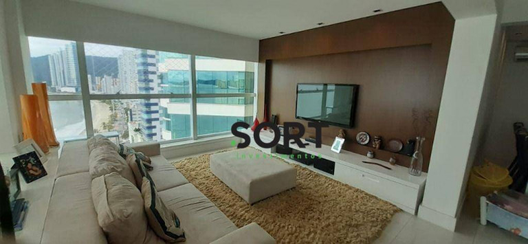 Imagem Apartamento com 3 Quartos à Venda, 170 m² em Centro - Balneário Camboriú