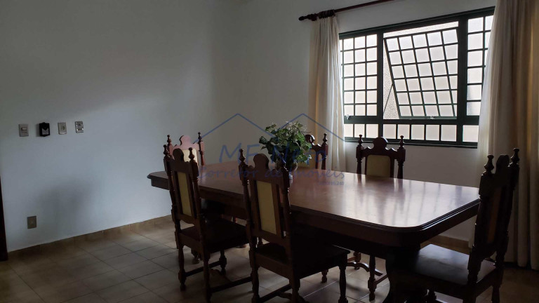 Imagem Casa com 5 Quartos à Venda, 770 m² em Centro - Pirassununga Imagem Casa com 5 Quartos à Venda, 770 m² em Centro - Pirassununga