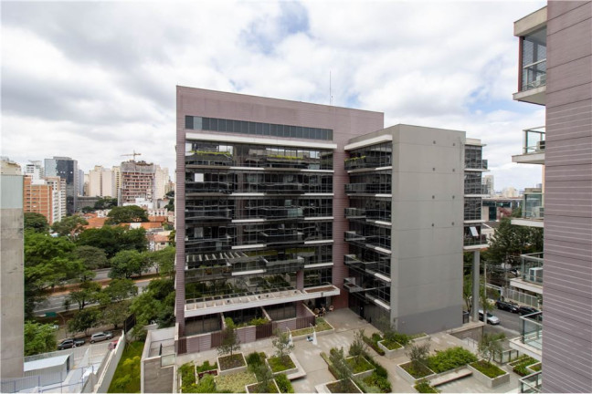 Imagem Imóvel com 1 Quarto à Venda, em Pinheiros - São Paulo Imagem Imóvel com 1 Quarto à Venda, em Pinheiros - São Paulo