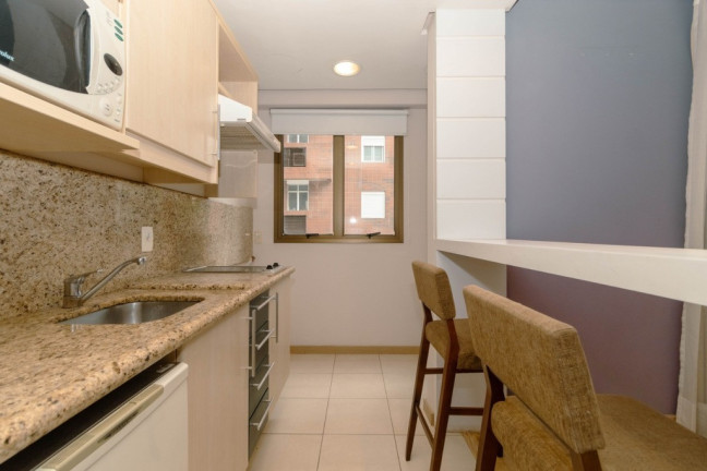 Imagem Apartamento com 1 Quarto à Venda, 57 m² em Moinhos De Vento - Porto Alegre Imagem Apartamento com 1 Quarto à Venda, 57 m² em Moinhos De Vento - Porto Alegre
