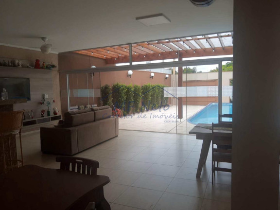 Imagem Casa com 1 Quarto à Venda, 381 m² em Jardim Treviso - Pirassununga Imagem Casa com 1 Quarto à Venda, 381 m² em Jardim Treviso - Pirassununga